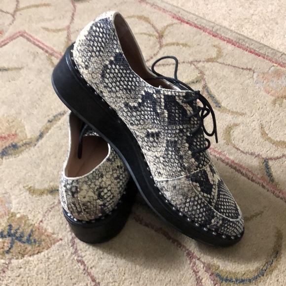 Loeffler Randall Frances Snake-Embossed Leather Studded Platform Oxford… - Picture 5 of 7